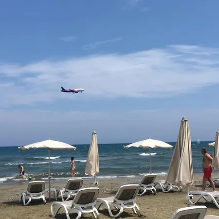 Beach 1a Lägenhet Larnaca